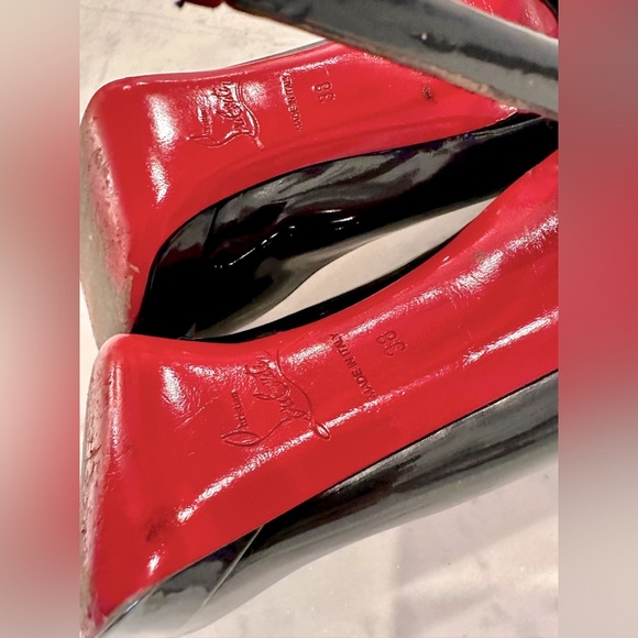 Christian Louboutin Paris Simple 100 mm Black Patent Leather Almond Toe Pumps - Picture 11 of 13